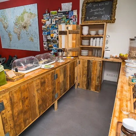 Babelfish Hostel-2