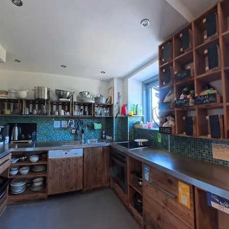 Babelfish Hostel-2